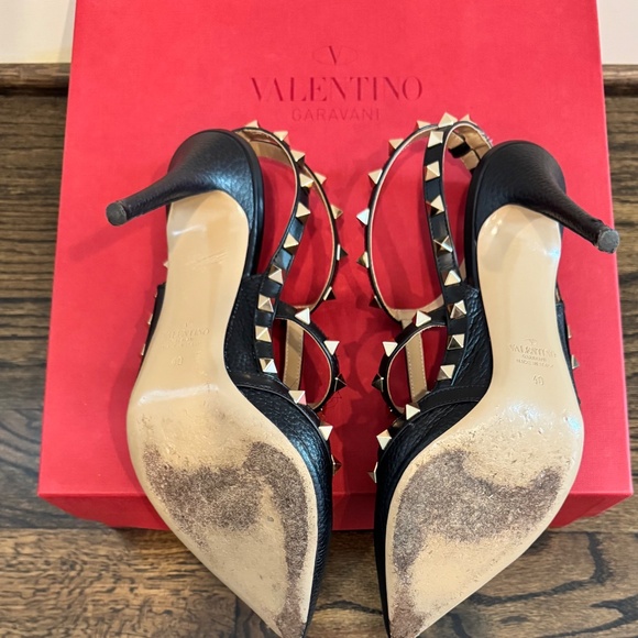 Like New Rockstud 100mm Black Pebble Leather - Picture 3 of 4